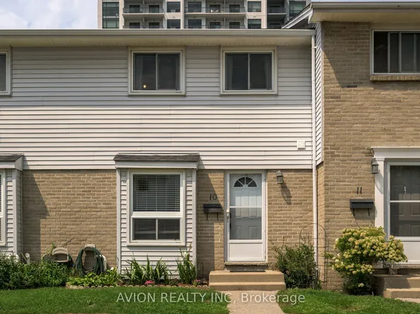 1786 Attawandaron Rd Unit 10, London, ON N6G 3N1
