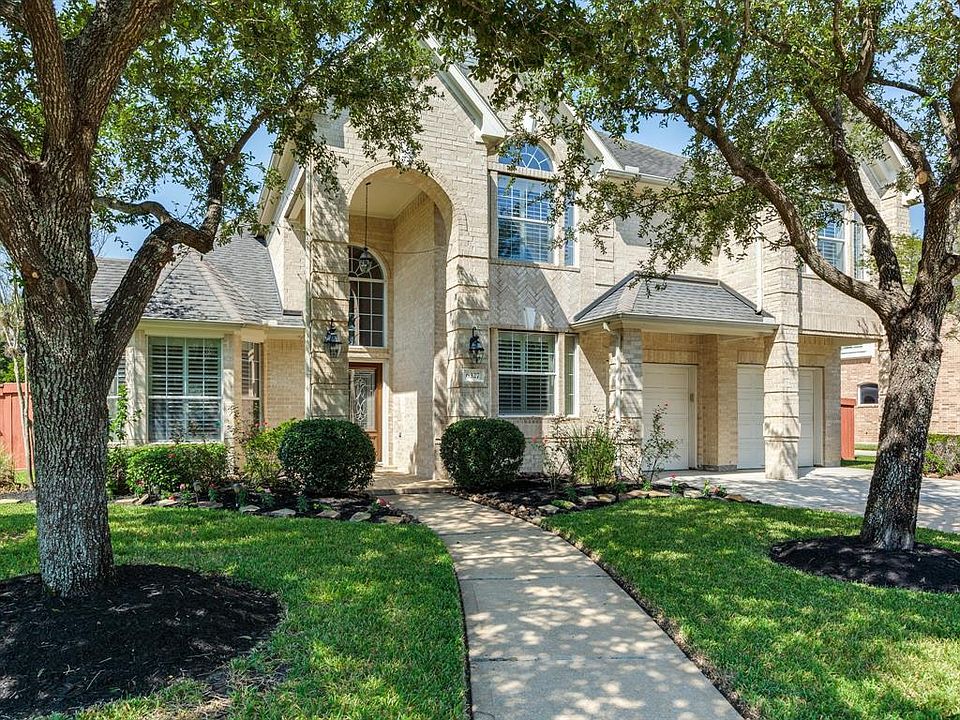 1st image of 6327 Collina Springs Ct