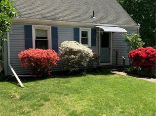 14 Homestead Cir, Old Lyme, CT 06371