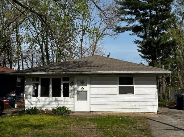 215 Gladys St, Michigan City, IN 46360