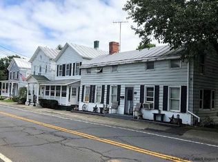 11 N Washington St, Athens, NY 12015