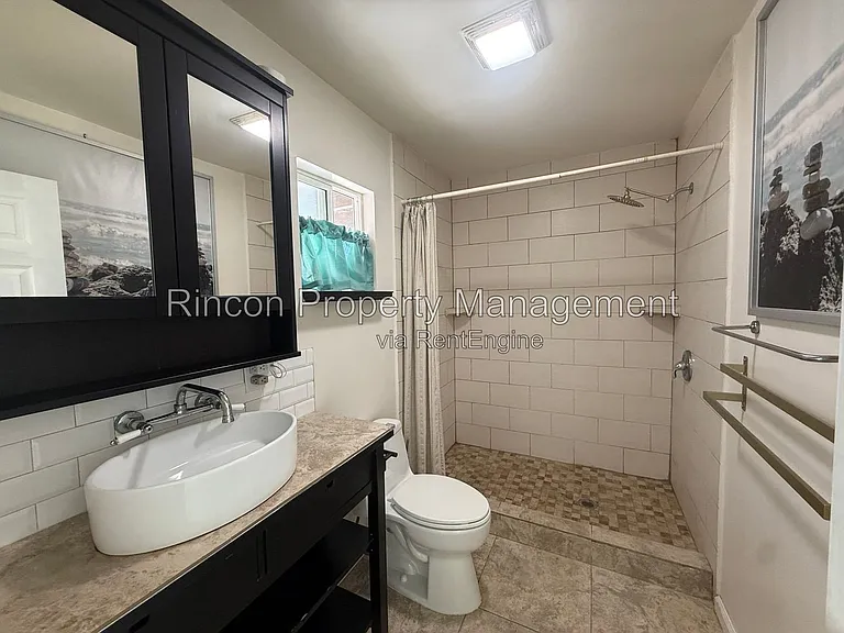 238 Douglas Ave — Photo 11