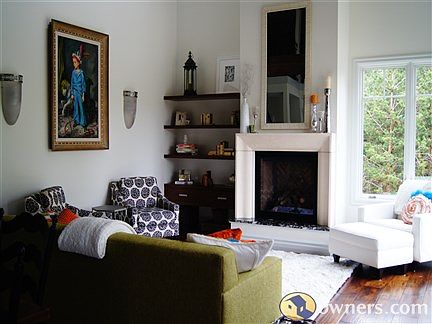 Great Room - Main Seating Area