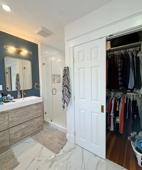 211 W 8th St #2 — Photo 23