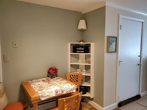 4th image of 6 McDewell Ave APT 7