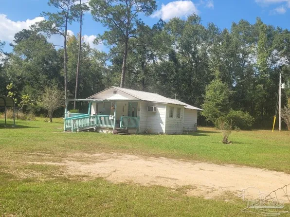 3205 George Cabaniss Rd, Milton, FL 32570
