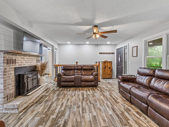 5th image of 4800 County Road 55
