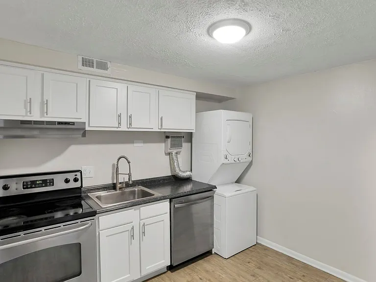 1581 E Mound St #3A — Photo 11