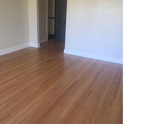 2nd image of 8053 S Vernon Ave APT 3