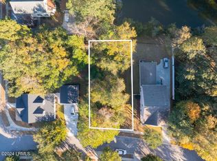 1605 Deanne Dr, Beaufort, SC 29902