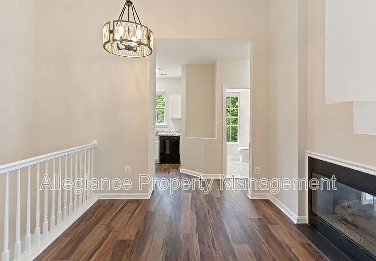 11400 Windleaf Ct #R — Photo 10