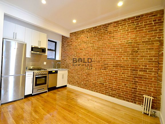 5th image of 150 W 84th St APT 02C