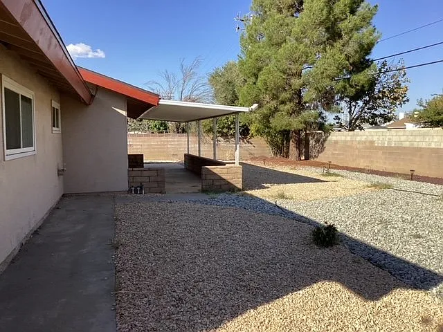43922 Fenner Ave — Photo 29