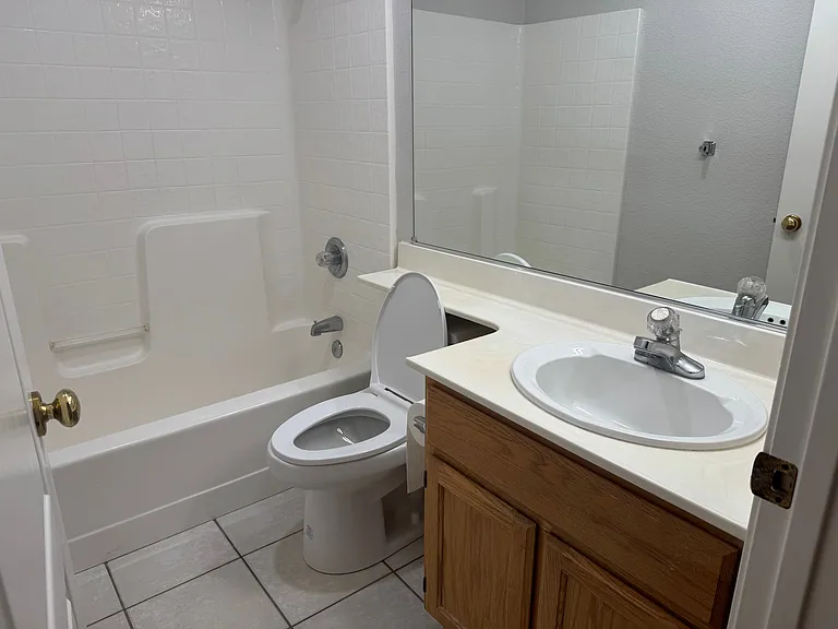 562 Stetson Way — Photo 16