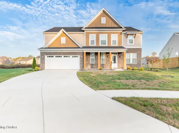 207 Dayflower Ct, Shepherdsville, KY 40165
