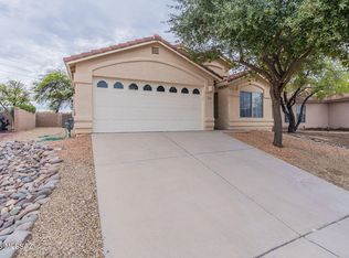 9902 E Shadow Glen Ct, Tucson, AZ 85748