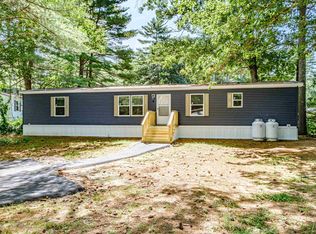 8 Prince Ln, Epsom, NH 03234