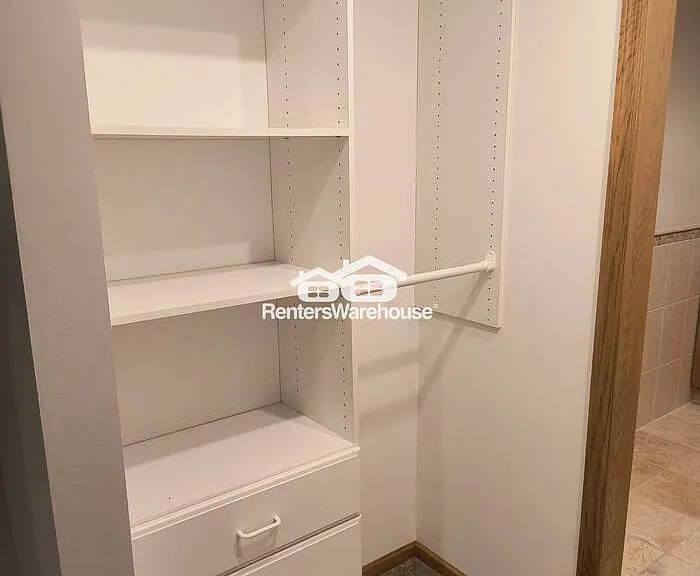 950 Butte Ct — Photo 24