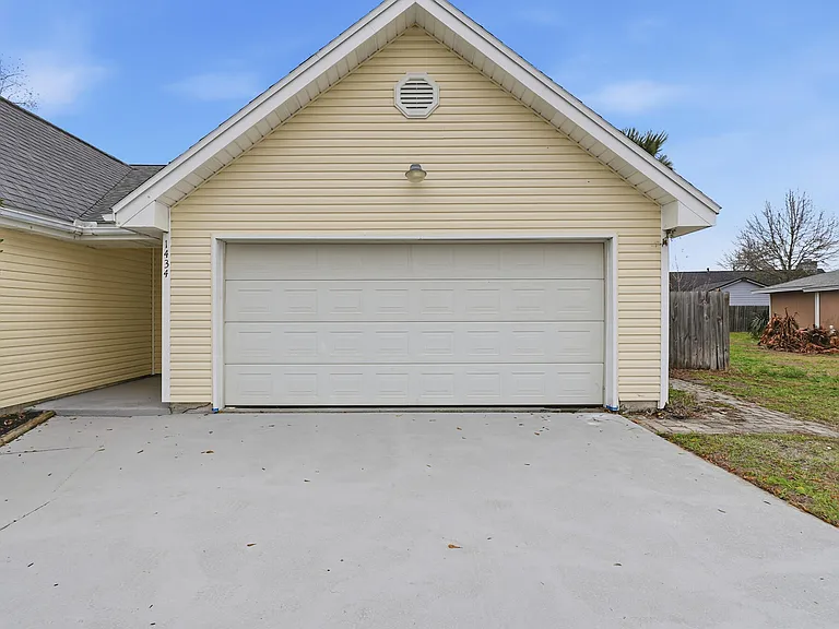 1434 Santa Anita Dr — Photo 5