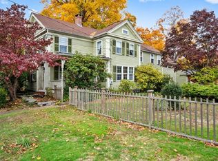 53 S Maple St, Westfield, MA 01085
