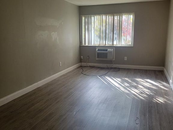 2nd image of 5620 N Main St #204