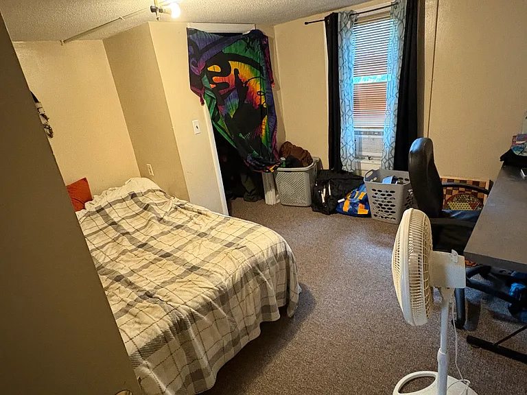 132 S Main St #1 — Photo 6