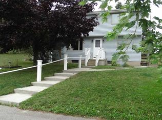 2767 Lake Grove Rd, Petoskey, MI 49770