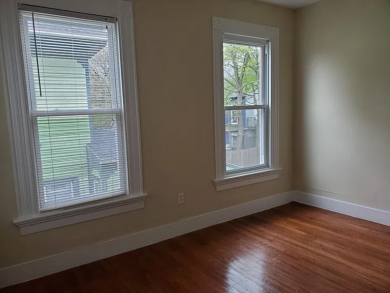 81 Sherman Ave #2 — Photo 7