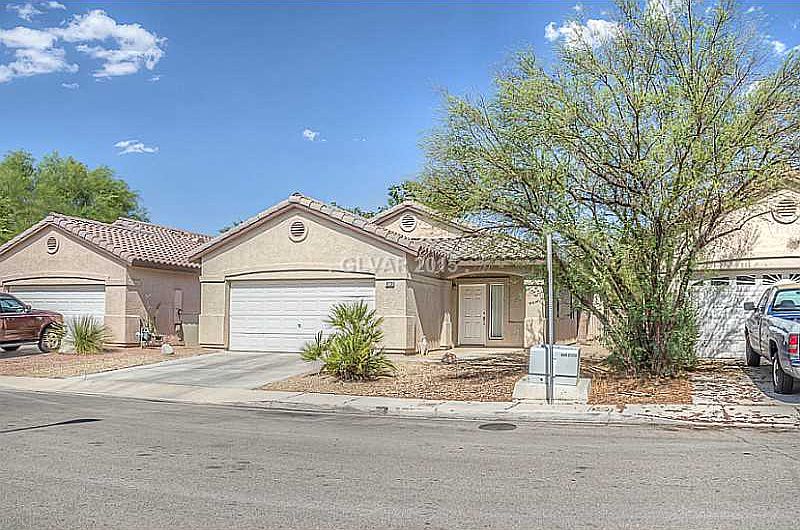 1st image of 9130 Green Thicket Ct