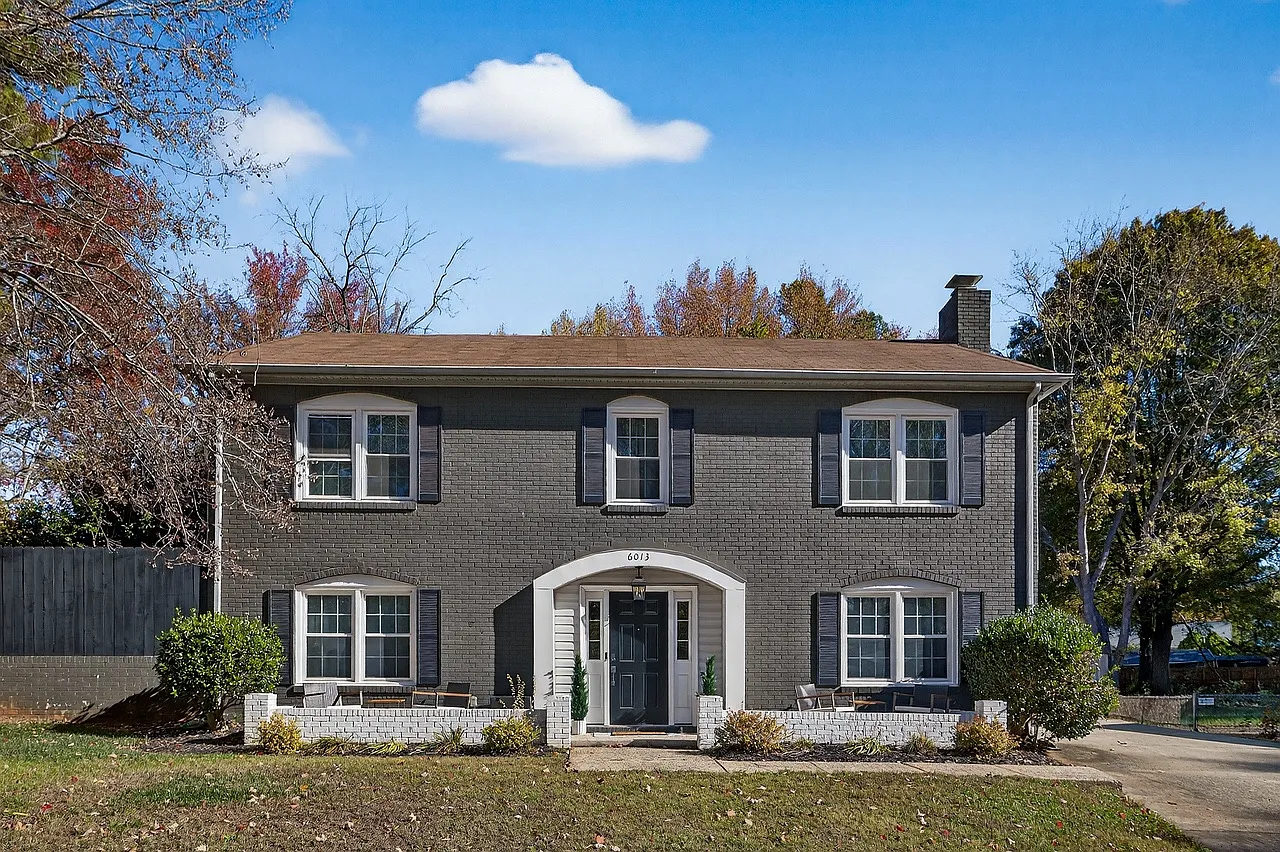 6013 Ferndale Pl — Photo 1