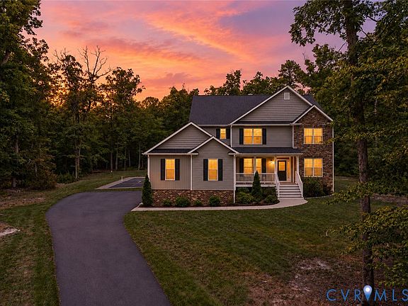 2nd image of 12668 Greenwood Rd