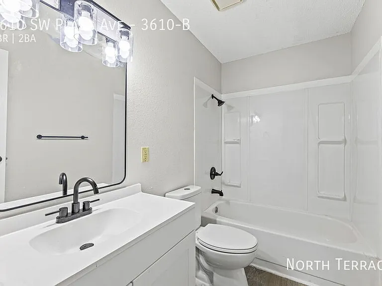 Capstone Townhomes — Photo 64