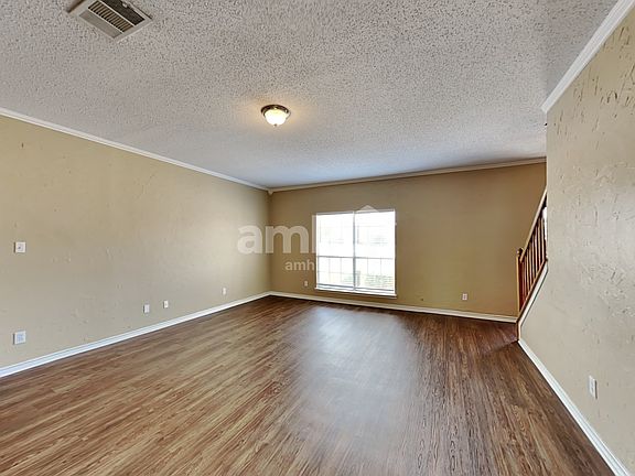 4th image of 1631 Laurel Springs Ct