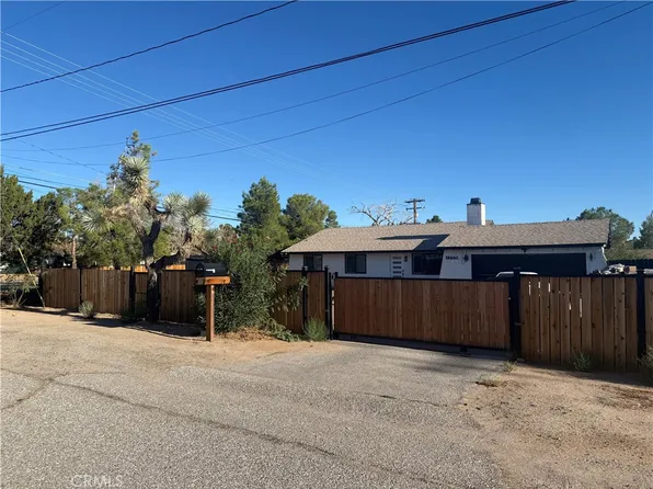 16480 Adelia St, Hesperia, CA 92345