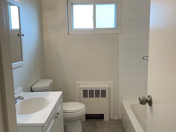 5th image of 3620 Wyanet St #1