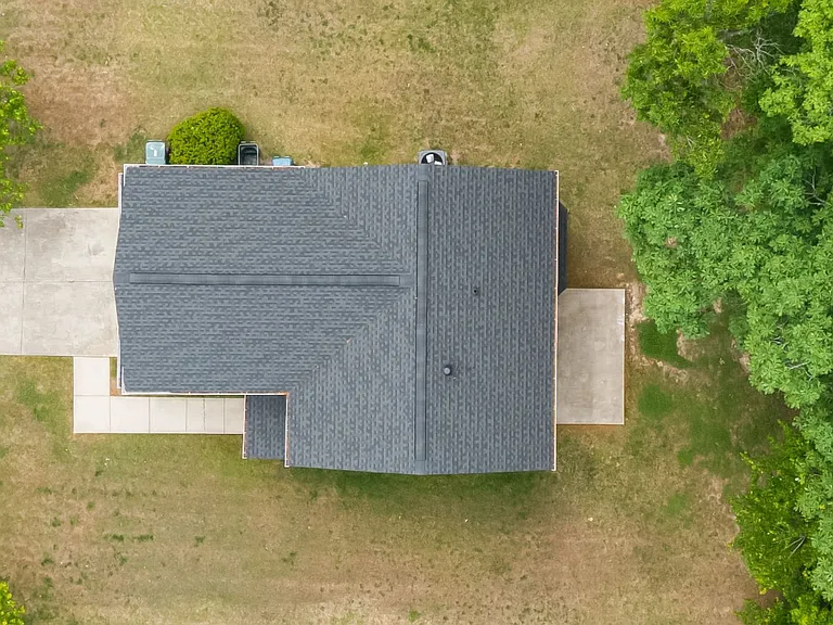 409 Burrell Rd — Photo 32