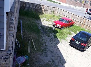 3901 W Grand Ave, Chicago, IL 60651