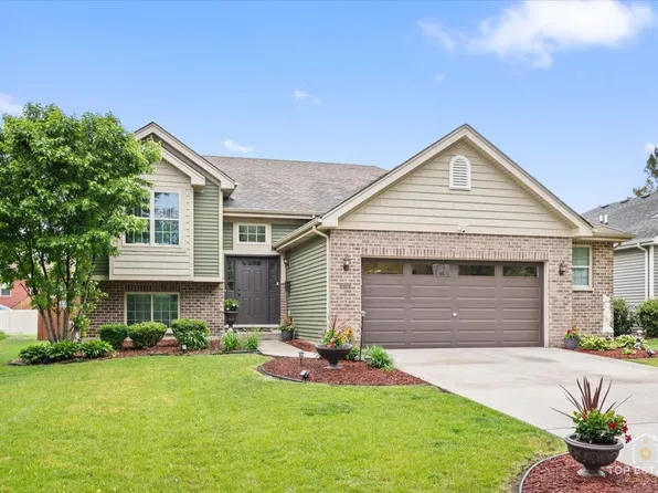 1308 Burry St, Joliet, IL 60435