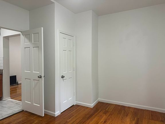 4th image of 400 E 161st St #1S