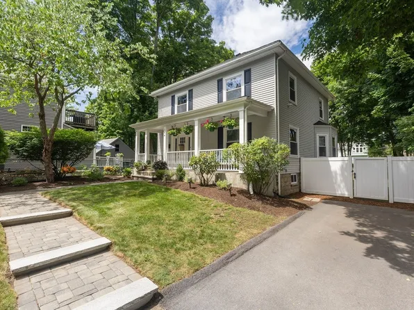 144 Salem St, Reading, MA 01867