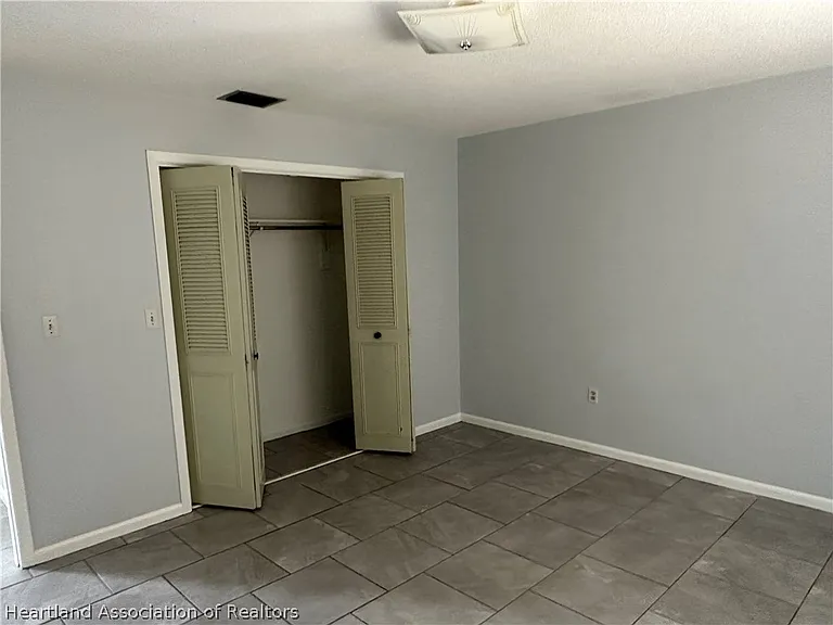 1318 Schlosser Rd — Photo 15