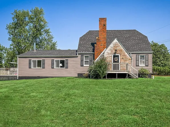 155 McMillen Ave, Beaver Falls, PA 15010