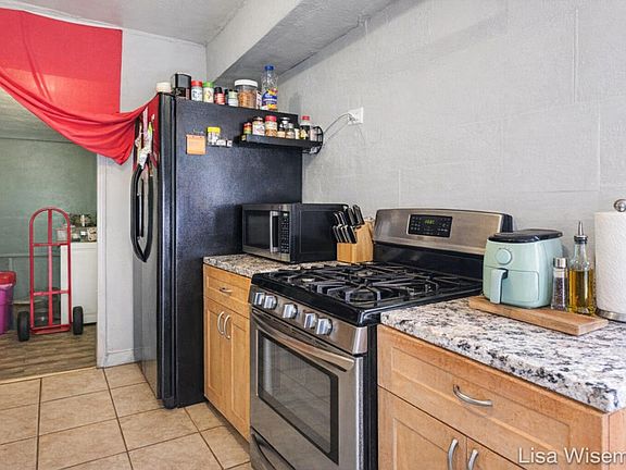 4th image of 116 Fleetwood Dr