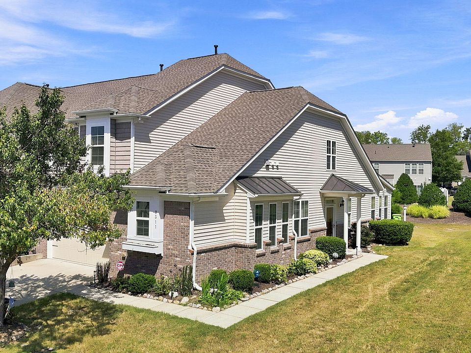 1st image of 8311 Amador Way