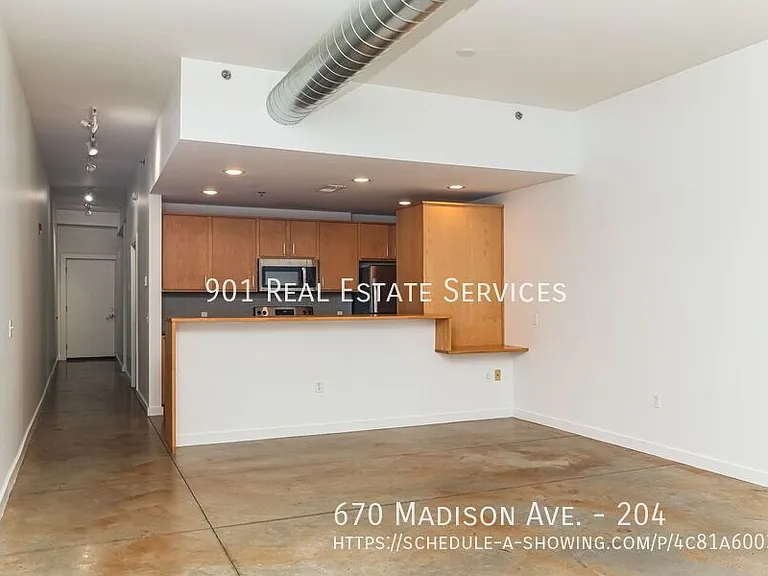 670 Madison Ave #204 — Photo 5