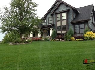 519 Brooklyn Ct, Eagan, MN 55123