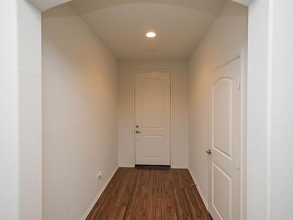 4th image of 14910 Paseo Verde Pl