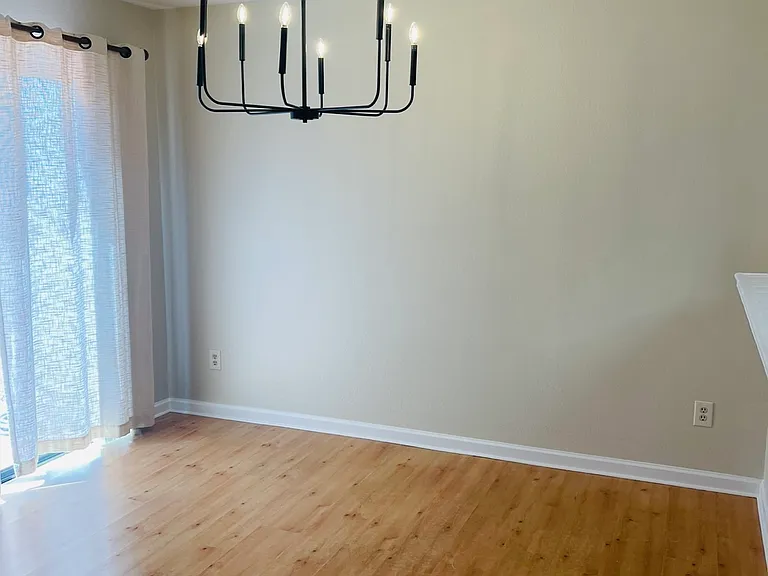 730 Williamsburg Way — Photo 20