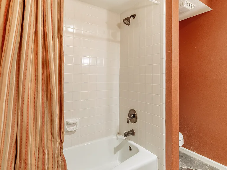 1820 E Jasmine Cir — Photo 21