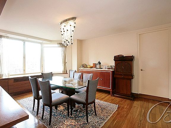 2nd image of 415 E 37th St #26LK